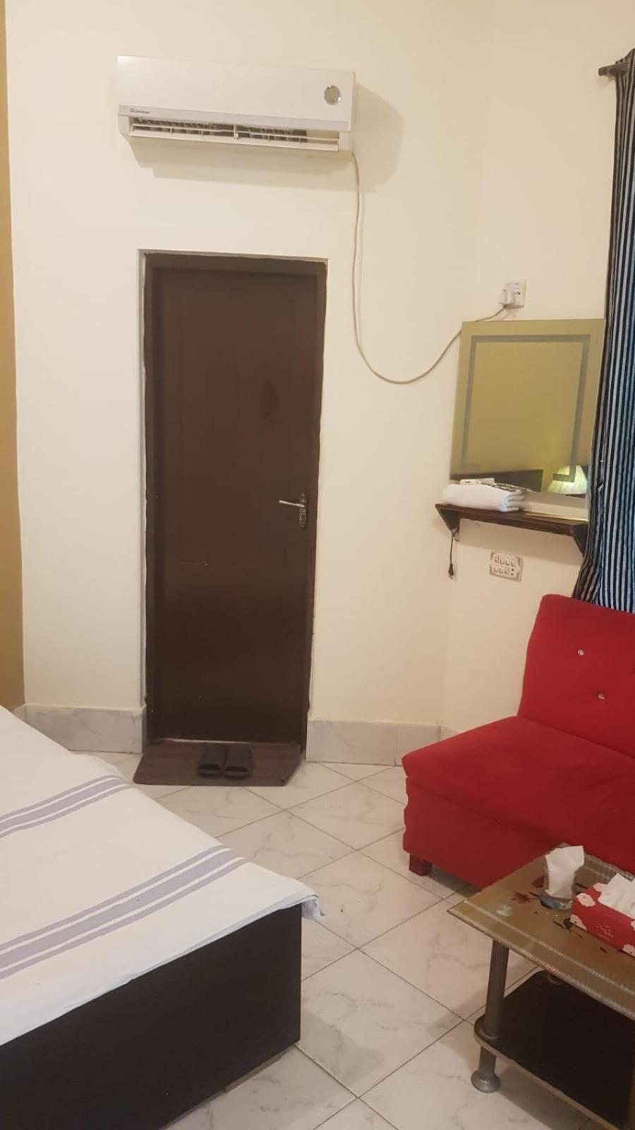 Regal Guest House Bahawalpur 外观 照片